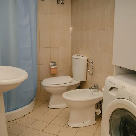Kote's Beachside 22 * Дуррес