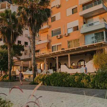 Kote's Beachside 22 Apartmán Durrës