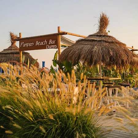 Kote's Beachside 22 Apartment